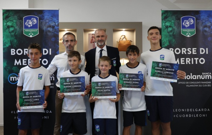 Feralpisalò, consegnate le “Borse di merito” ai ragazzi che hanno brillato nel settore extra sportivo