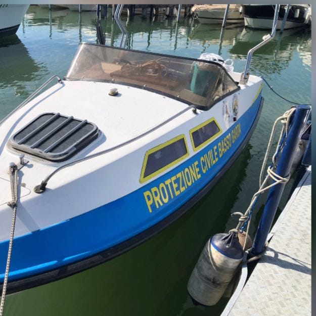 La moglie chiede aiuto, il marito ha accusato un malore in acqua : l’intervento