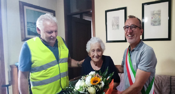 Oltre un secolo fra lavoro e famiglia: Bruna De Pietri ha spento 104 candeline
