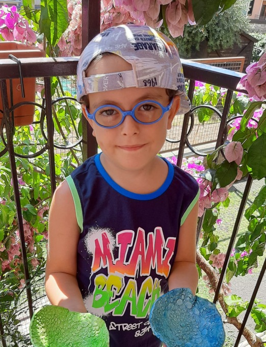 A sei anni regala “sorrisi”, il dolce pensiero nato durante il primo lockdown