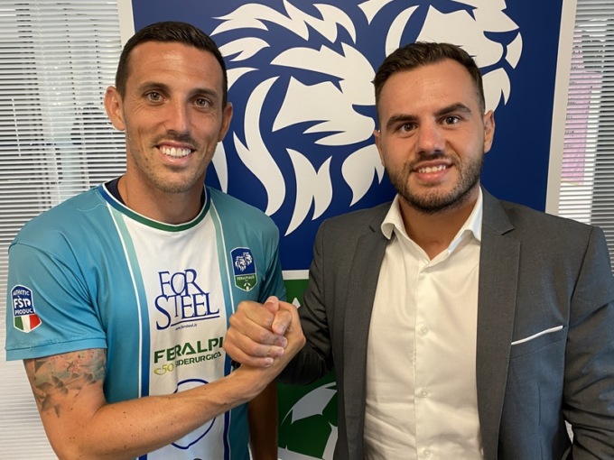 Simone Guerra, la Feralpisalò rinnova il contratto