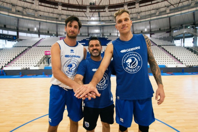 Germani Brescia, Viglianisi e Stumbris aggregati alla squadra