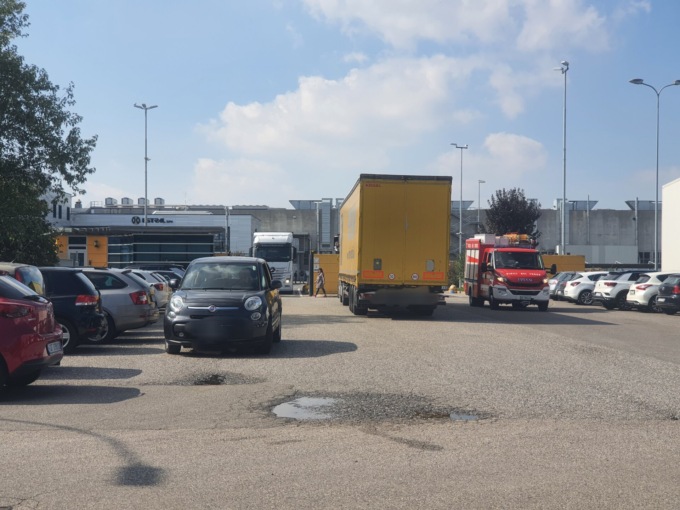 Operaio muore schiacciato durante la manutenzione di un macchinario