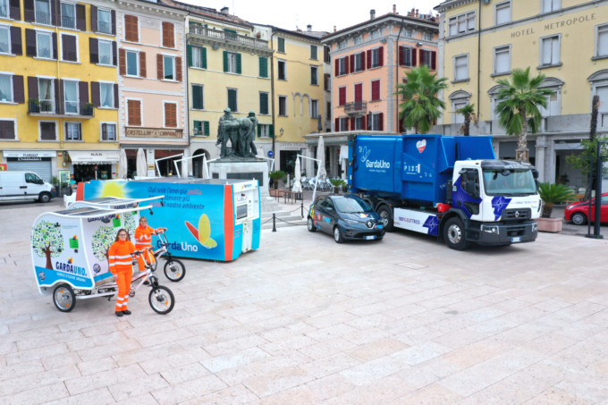 Garda Uno, al via la sperimentazione di un nuovo mezzo elettrico per la raccolta rifiuti