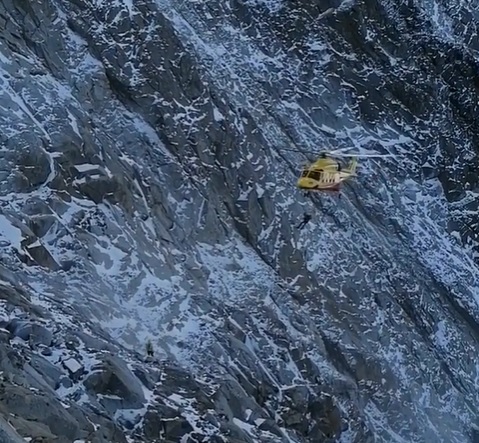 Eroe ad alta quota: clarense salva un alpinista francese