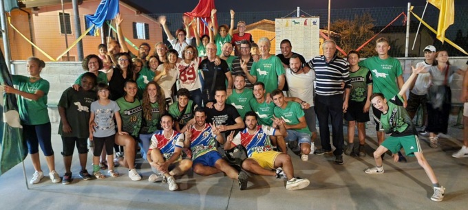 Palio 2022 a Vighizzolo: vince ancora Contrada Bassa