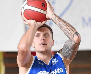 Roberts Stumbris lascia la Germani Brescia