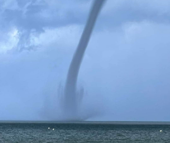 Tromba d’aria sul Garda, nessun danno ma parecchia preoccupazione