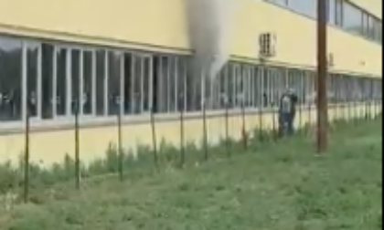 Fumo dal bagno, al Pascal arrivano pompieri e carabinieri