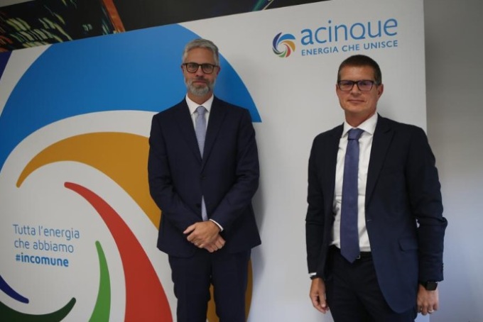 Da ottobre Acsm Agam diventerà Acinque