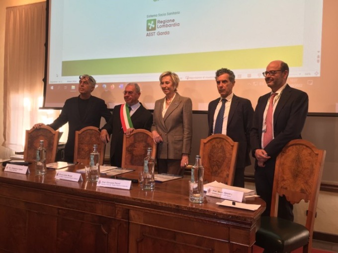 Letizia Moratti e l’architetto Stefano Boeri a Salò: presentato il progetto della Casa di Comunità