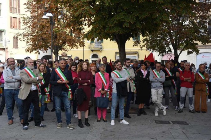 Marcia per l’accoglienza tra le vie della città