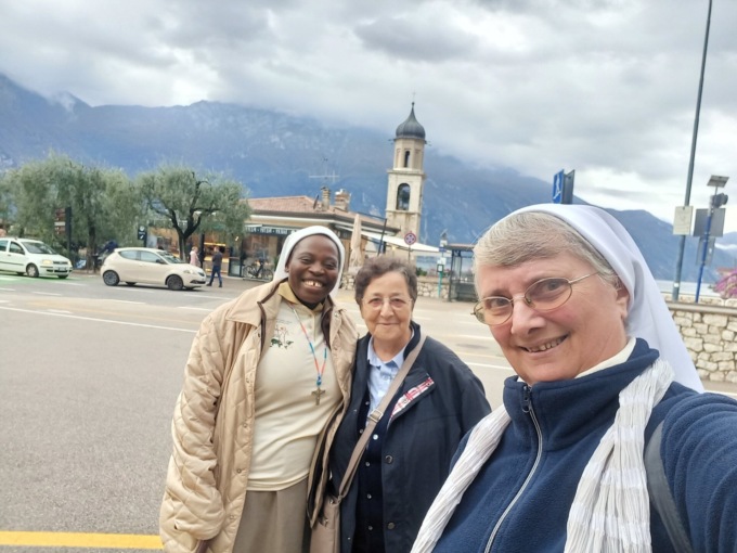Suore missionarie sul Garda per celebrare i 150 anni