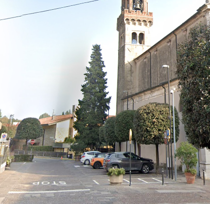 16enne sulla moto impatta contro un suv, arriva l’elisoccorso