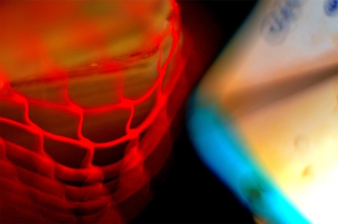 Al Circolo dei lavoratori una mostra che fa riflettere sui rifiuti