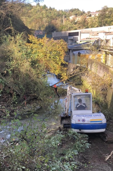 Fiume Gobbia, l’intervento della Protezione Civile