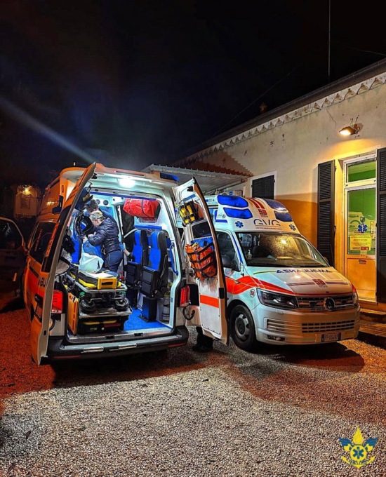 Gruppo Volontari del Garda, le due nuove ambulanze ufficialmente in servizio