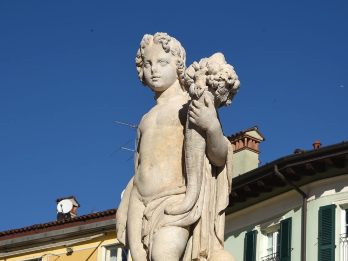 Fontana di piazza del Mercato, terminati i lavori di restauro
