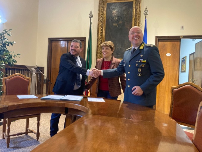 Sottoscritto il protocollo d’intesa tra la Provincia e il Comando Provinciale della Guardia di Finanza