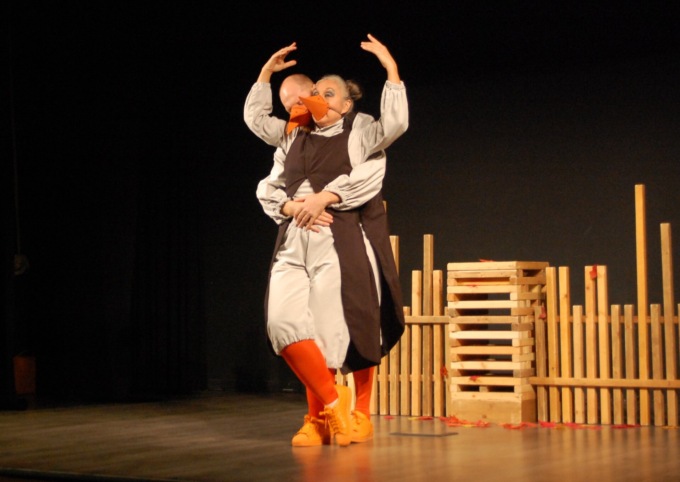 Il Teatro Telaio dà voce alle emozioni a Rovato con “Nido”