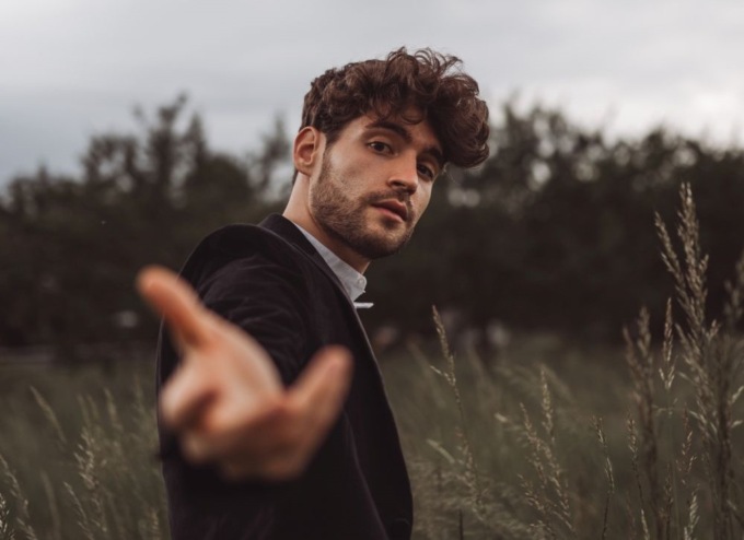 Esce venerdì 9 dicembre “Condivivere”, nuovo album di Matteo Faustini