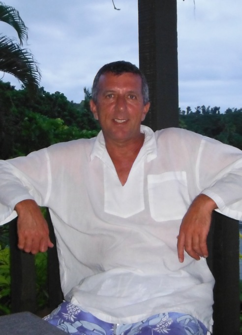 Ex sindaco deceduto alle Maldive, il giorno dell’addio