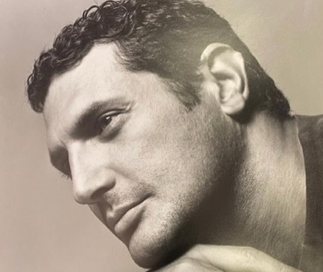 Antonio D’Amico: si è spento l’ex di Gianni Versace, viveva a Manerba del Garda