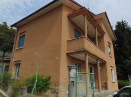 Casa di via Verdi all’asta: finanzierà nuovi progetti per gli anziani