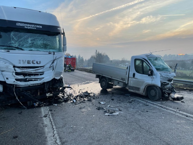 Muore a 26 anni in un frontale sulla sp510