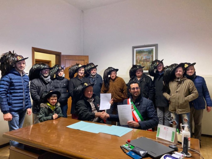 Siglato l’accordo: la Fanfara dei bersaglieri ha una casa