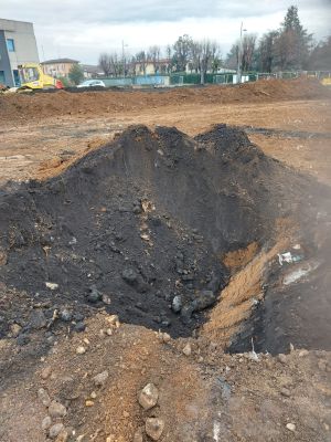 Un cantiere di Cologne “vomita” scarti e rifiuti