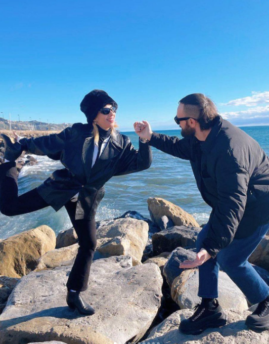 Festival di Sanremo, con chi duetteranno i Coma_Cose e Mr.Rain?