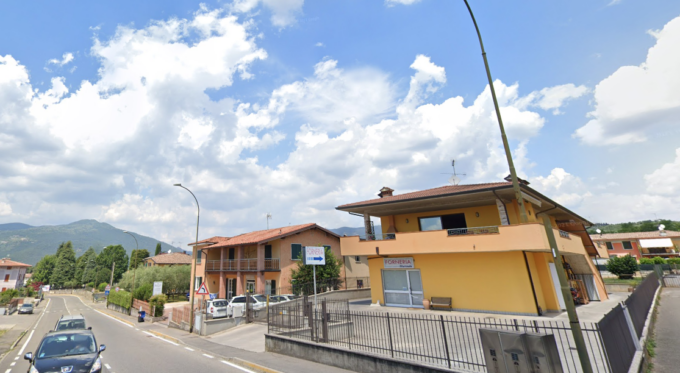 Schianto tra auto, coinvolta una bambina di 10 anni