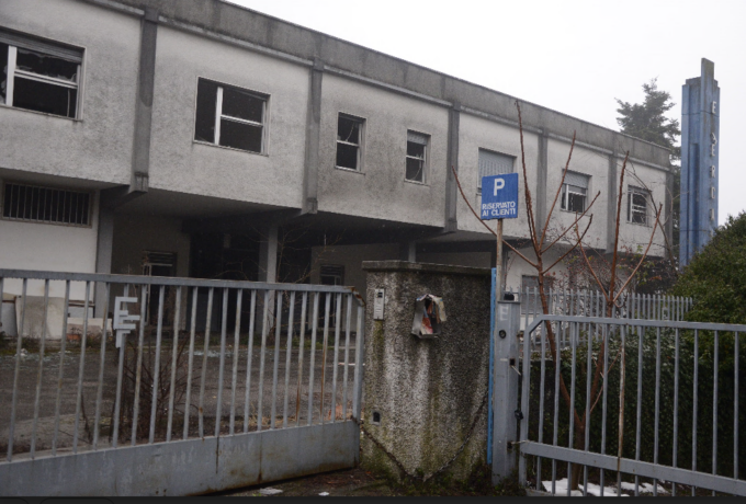 Incendio alla ex Efercal di Calcinato