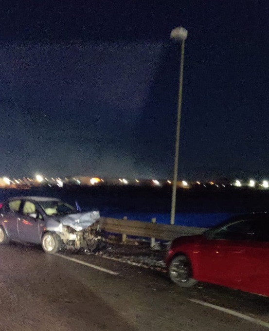 Scontro fra due auto sulla Sp236, due feriti