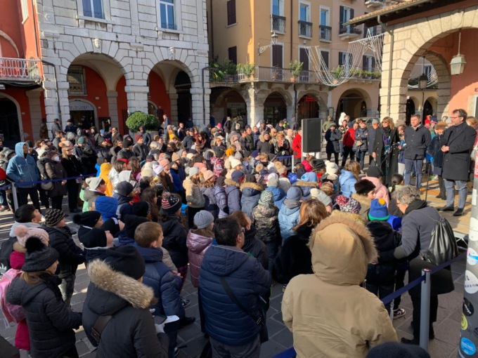 Bergamo Brescia 2023, cerimonia di inaugurazione a Desenzano del Garda