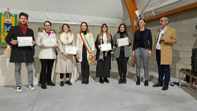 “Siete il nostro riscatto”: Castelcovati premia gli studenti e i cittadini benemeriti