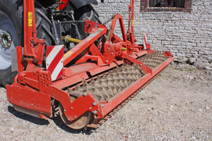 Erpice rotante usato