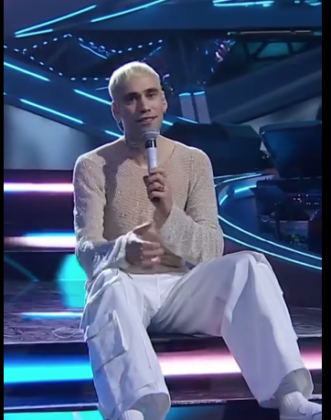 Mr. Rain: Papa Francesco cita “Supereroi” per i 10 anni di Pontificato