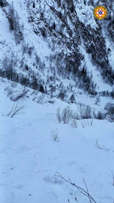 Frattura ad una gamba e trauma cranico, domenica nera in quota