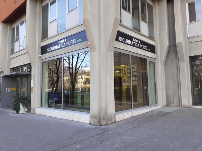 I serramenti di Sicurmatica da oggi anche nel nuovo show-room di Brescia