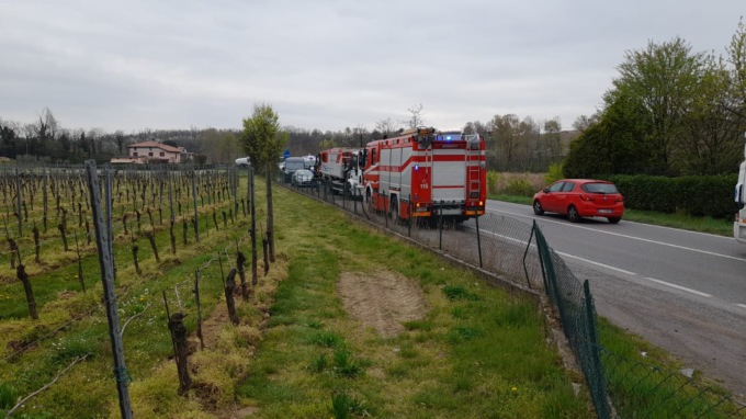 Adro: scontro tra un’auto e un mezzo pesante