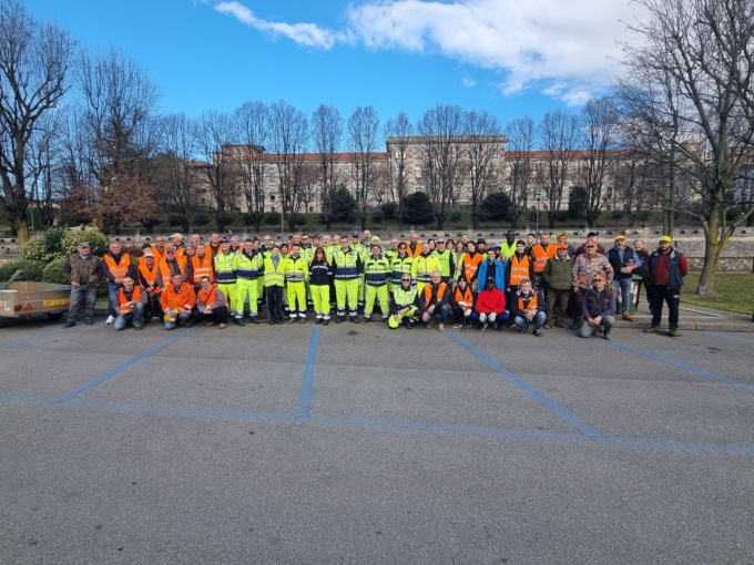 Cento volontari all’opera per raccogliere due tonnellate di rifiuti