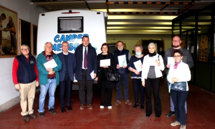 Amici di Bottonaga: distribuite cento tessere sorriso