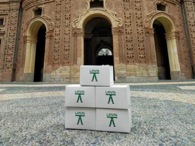 Latuta.com, abbigliamento da lavoro dei marchi leader del settore accompagnato da sconti quantità