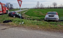 Scontro tra due auto, paura per una donna di 94 anni e la figlia