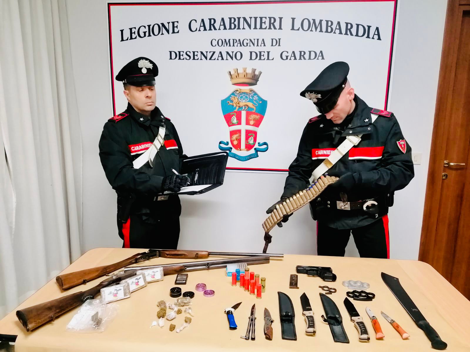 Desenzano, alla Polizia locale armi tattiche contro guerriglia urbana