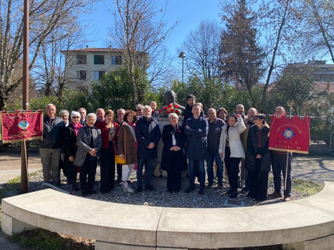 I donatori siglano il patto tra “fratelli”