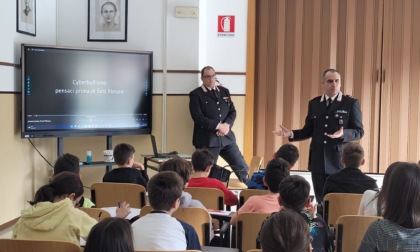 Cyberbullismo e sicurezza stradale: i carabinieri incontrano gli studenti