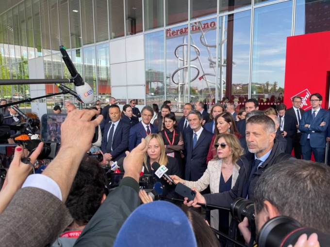 Si aprono le porte del Salone del Mobile 2023. Porro: “Sarà un Salone molto aperto alle contaminazioni”